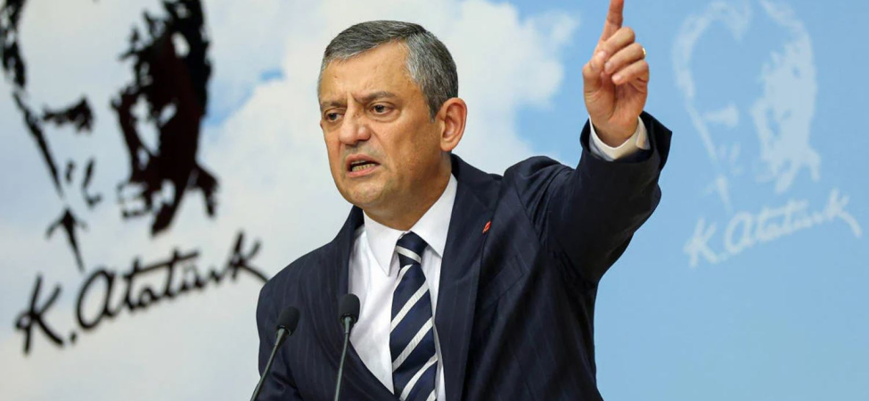 özgür özel