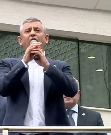 özgür özel